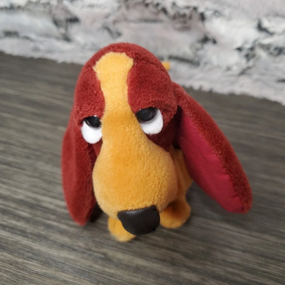 Applause Hush Puppies CHANTILLY BASSETT HOUND DOG 6